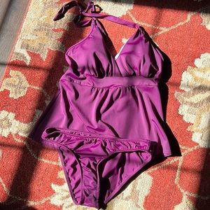 Venus size 10 Halter Tankini